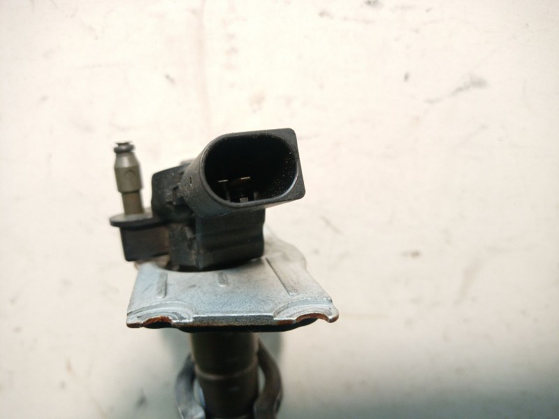 Recambio de inyector para volkswagen tiguan (5n1) 2.0 tdi referencia OEM IAM 03L130277 03L130277 04451160301131