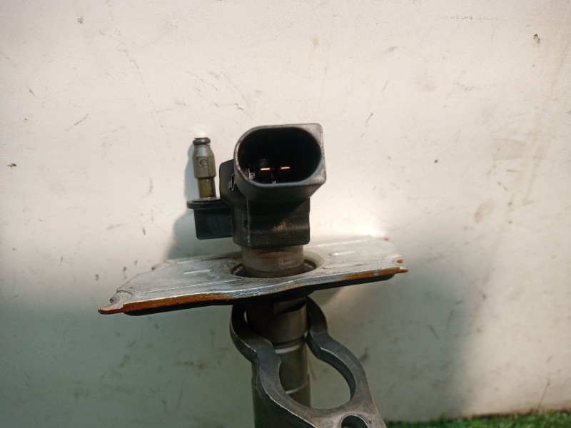 Recambio de inyector para volkswagen tiguan (5n1) 2.0 tdi referencia OEM IAM 03L130277 03L130277 04451160301122