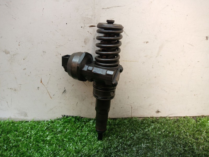 Recambio de inyector para audi a6 berlina (4b2) 2.5 tdi referencia OEM IAM 0414720215 0414720215 PDB016