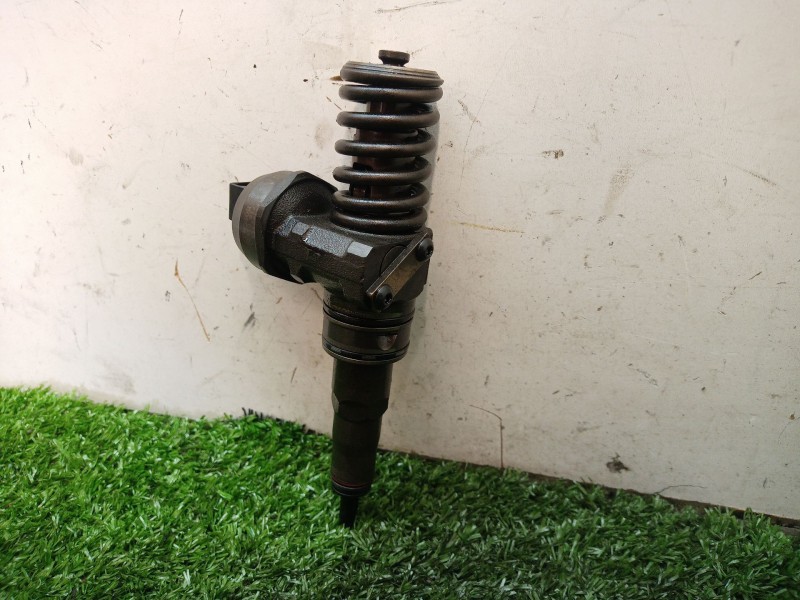 Recambio de inyector para audi a6 berlina (4b2) 2.5 tdi referencia OEM IAM 0414720215 0414720215 PDB016