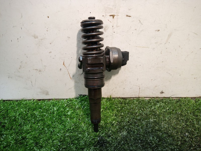 Recambio de inyector para audi a6 berlina (4b2) 2.5 tdi referencia OEM IAM 038130073A6 PDB016 0414720215