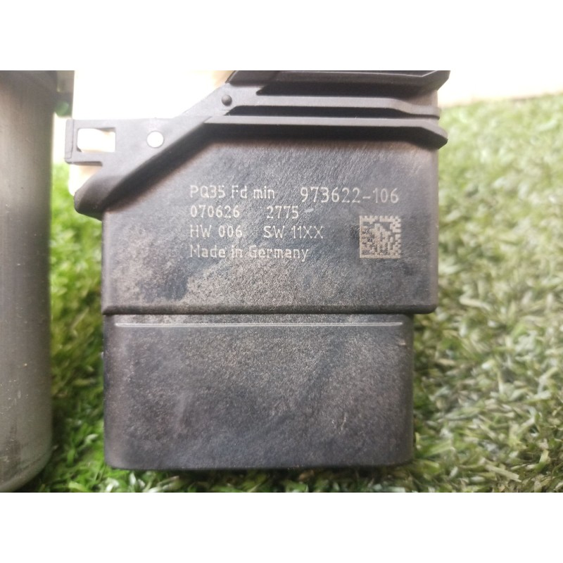 Recambio de motor elevalunas trasero derecho para volkswagen passat berlina (3c2) advance referencia OEM IAM 1K0959704P 98085611