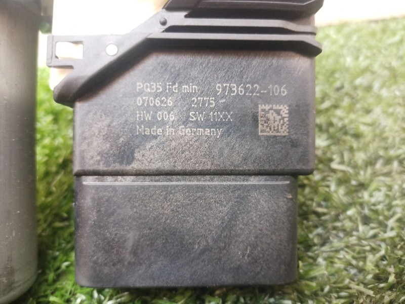 Recambio de motor elevalunas trasero derecho para volkswagen passat berlina (3c2) advance referencia OEM IAM 1K0959704P 98085611