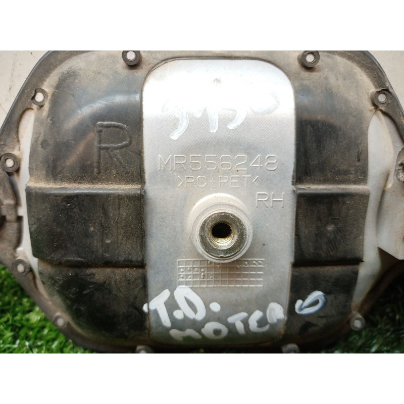 Recambio de maneta exterior trasera derecha para mitsubishi montero (v60/v70) 3.2 di-d avance (5-ptas.) referencia OEM IAM MR556