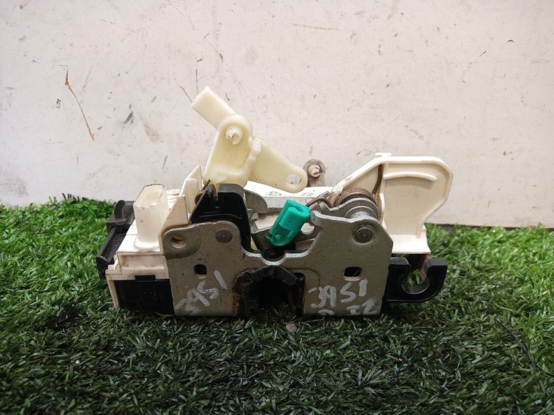 Recambio de cerradura puerta delantera izquierda para dodge caliber s referencia OEM IAM 04589409ADA 04589409 04589409AD