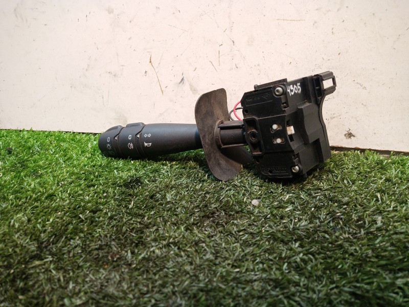 Recambio de mando luces para renault clio ii fase i (b/cbo) 1.9 d referencia OEM IAM   