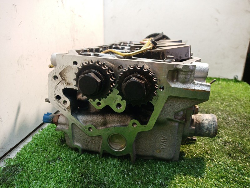 Recambio de culata para nissan x-trail (t30) comfort referencia OEM IAM 32010443 32010443 32010443