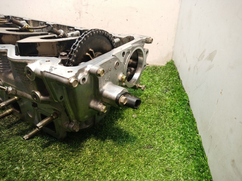 Recambio de culata para nissan x-trail (t30) comfort referencia OEM IAM 32010443 32010443 32010443