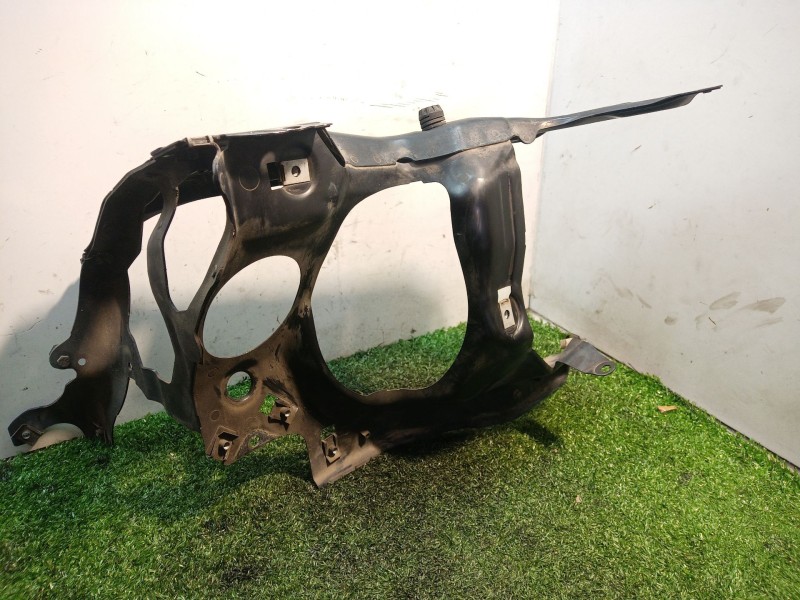 Recambio de moldura para bmw serie 7 (e65/e66) 6.0 cat referencia OEM IAM   