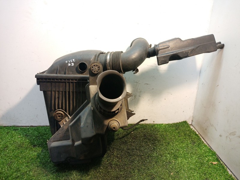 Recambio de carcasa filtro aire para bmw serie 7 (e65/e66) 6.0 cat referencia OEM IAM 7500548 13717502264 7526073