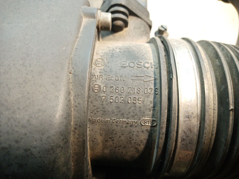 Recambio de carcasa filtro aire para bmw serie 7 (e65/e66) 6.0 cat referencia OEM IAM 7500548 13717502264 7526073