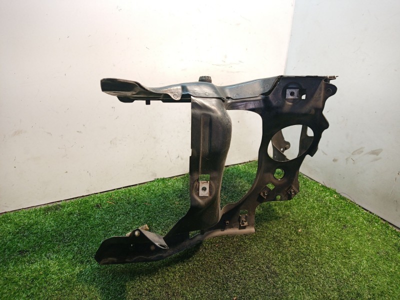 Recambio de moldura para bmw serie 7 (e65/e66) 6.0 cat referencia OEM IAM   