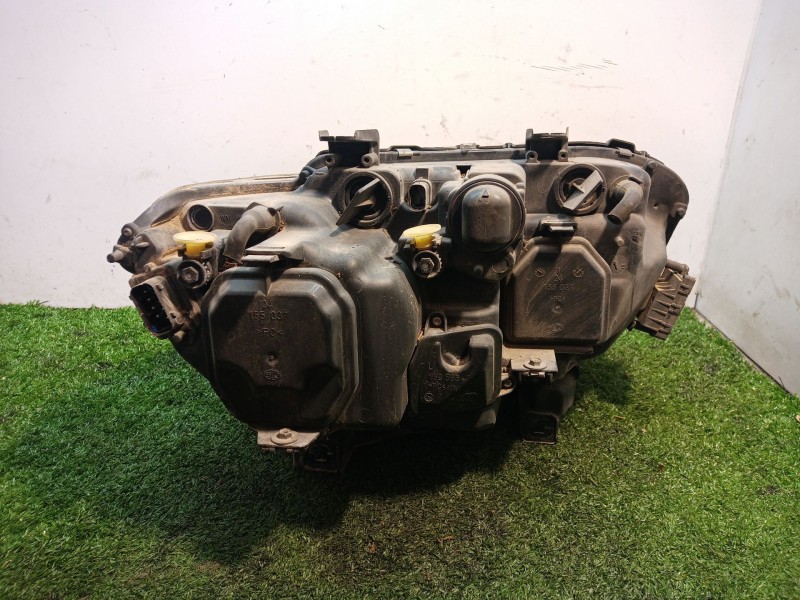 Recambio de faro xenon izquierdo para bmw serie 7 (e65/e66) 6.0 cat referencia OEM IAM 15620900LI 6934836 15620900