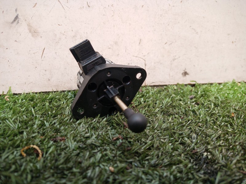 Recambio de motor regulacion faros para bmw serie 7 (e65/e66) 6.0 cat referencia OEM IAM 72774900 72774900 8352206