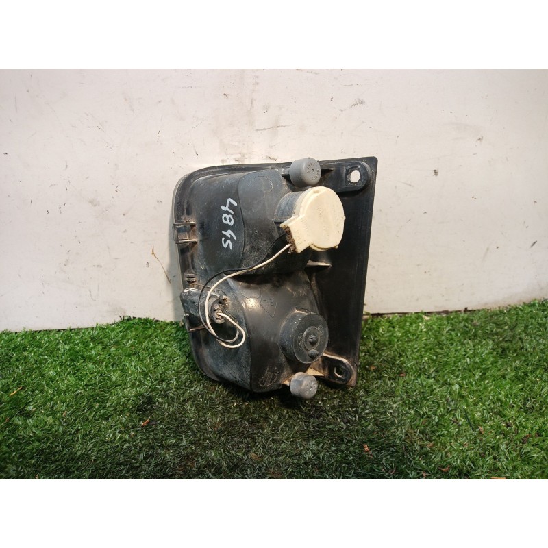 Recambio de piloto trasero derecho paragolpes para opel vivaro combi 2.9t corto referencia OEM IAM   