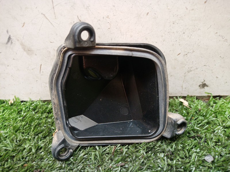 Recambio de moldura para bmw serie 7 (e65/e66) 6.0 cat referencia OEM IAM 159566 159566 159566