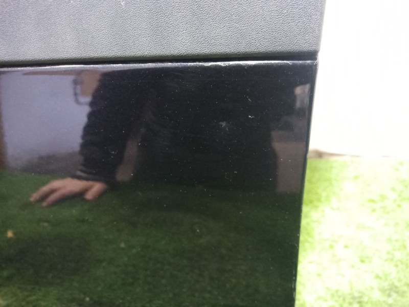 Recambio de puerta delantera izquierda para volvo s60 berlina referencia OEM IAM   