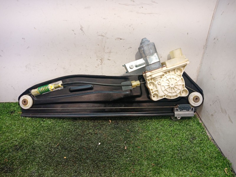 Recambio de elevalunas trasero derecho para bmw serie 7 (e65/e66) 6.0 cat referencia OEM IAM 0206008001 7138864E 5WK1052