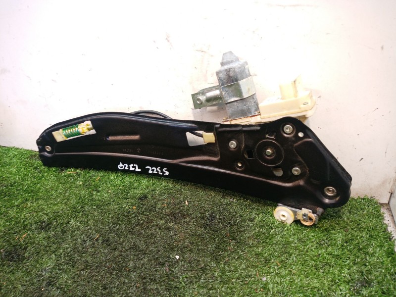 Recambio de elevalunas trasero izquierdo para bmw serie 7 (e65/e66) 6.0 cat referencia OEM IAM 0206008001 7138863E 5WK1052