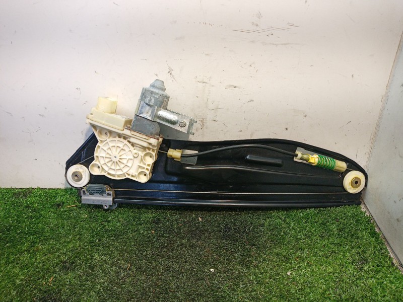 Recambio de elevalunas trasero izquierdo para bmw serie 7 (e65/e66) 6.0 cat referencia OEM IAM 0206008001 7138863E 5WK1052
