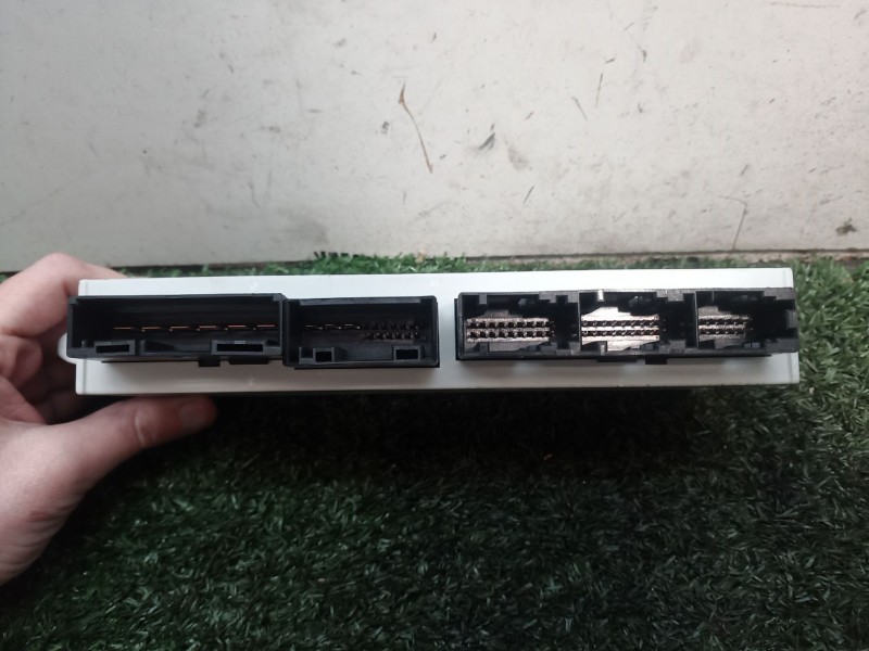 Recambio de modulo electronico para bmw serie 7 (e65/e66) 6.0 cat referencia OEM IAM 613569471229 613569471229 613569471229