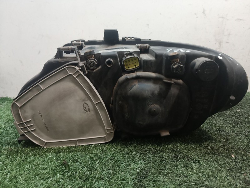 Recambio de faro derecho para chrysler voyager (rg) referencia OEM IAM 5870200000 5870200000 5870200000