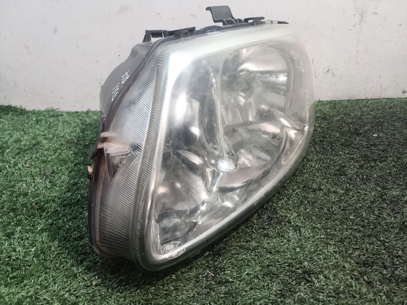 Recambio de faro izquierdo para chrysler voyager (rg) referencia OEM IAM 5870100000 5870100000 5870100000