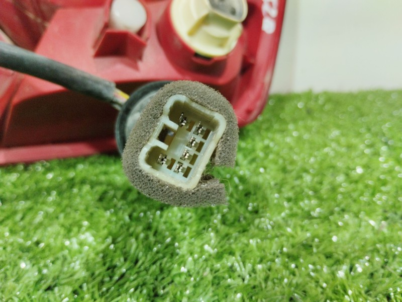 Recambio de piloto trasero izquierdo para daewoo kalos 1.4 cat referencia OEM IAM 300266L 300266L 300266L