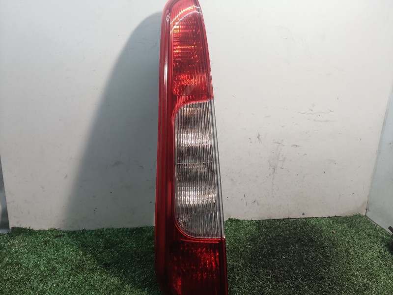 Recambio de piloto trasero izquierdo para ford focus c-max (cap) connection referencia OEM IAM 02S1012A00AR 02S1012A00AR 02S1012