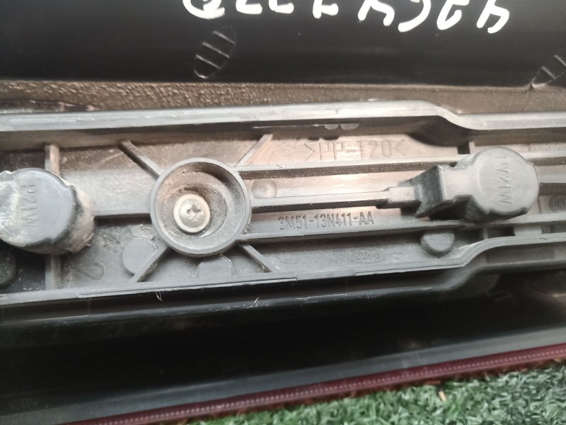 Recambio de piloto trasero izquierdo para ford focus c-max (cap) connection referencia OEM IAM 02S1012A00AR 02S1012A00AR 02S1012