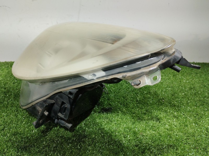 Recambio de faro izquierdo para opel corsa d corsavan referencia OEM IAM 13186381EF 13186381EF 13186381EF