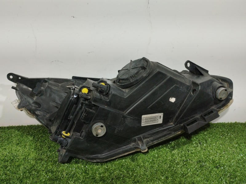 Recambio de faro izquierdo para opel corsa d corsavan referencia OEM IAM 13186381EF 13186381EF 13186381EF