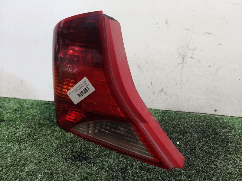 Recambio de piloto trasero izquierdo para ford focus berlina (cak) referencia OEM IAM 1M5113405BB 1M5113405BB 1M5113405BB