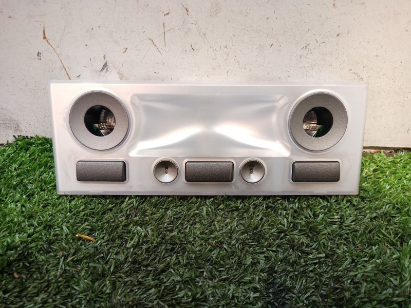 Recambio de luz interior para bmw serie 7 (e65/e66) 6.0 cat referencia OEM IAM 633183797019 633183797019 83797019