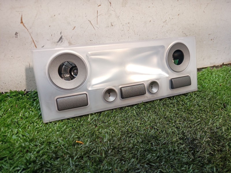 Recambio de luz interior para bmw serie 7 (e65/e66) 6.0 cat referencia OEM IAM 633183797019 633183797019 83797019