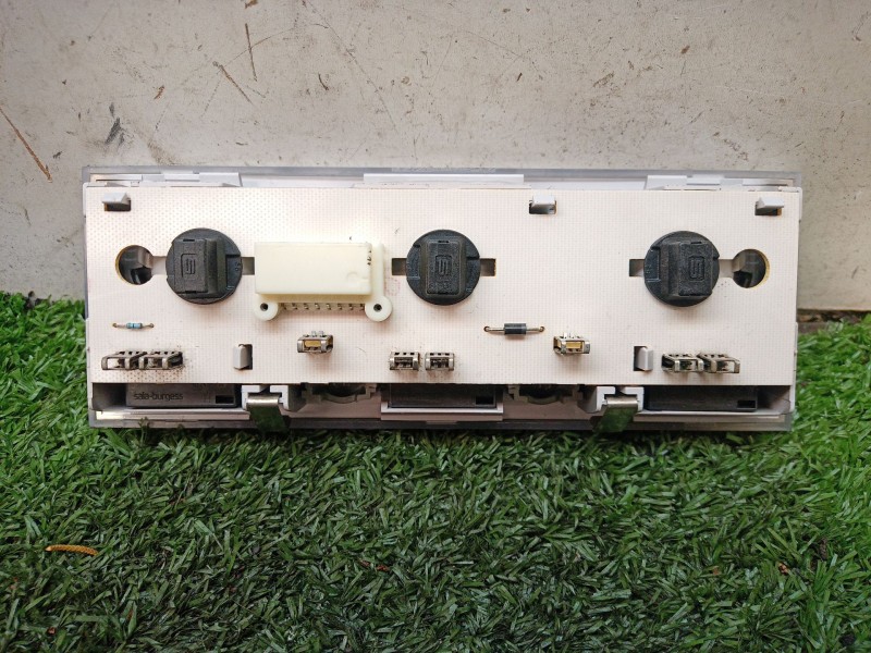 Recambio de luz interior para bmw serie 7 (e65/e66) 6.0 cat referencia OEM IAM 633183797019 633183797019 83797019