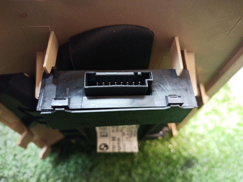 Recambio de modulo electronico para bmw serie 7 (e65/e66) 6.0 cat referencia OEM IAM 6575694076301 70102035002 694076301