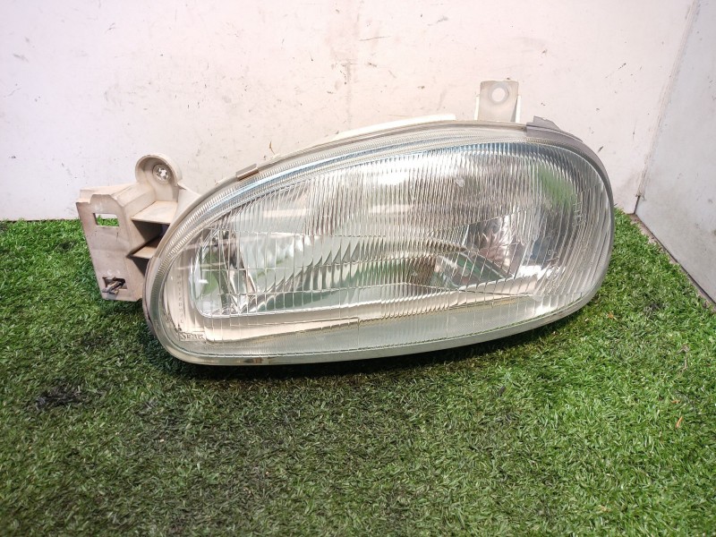 Recambio de faro izquierdo para mazda 121 (db) l referencia OEM IAM   