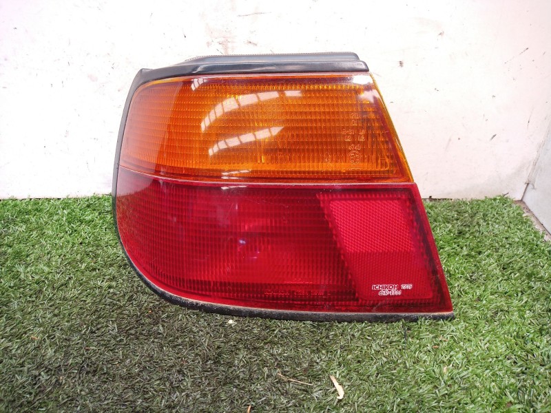 Recambio de piloto trasero izquierdo para nissan almera (n15) 1.6 16v cat referencia OEM IAM   