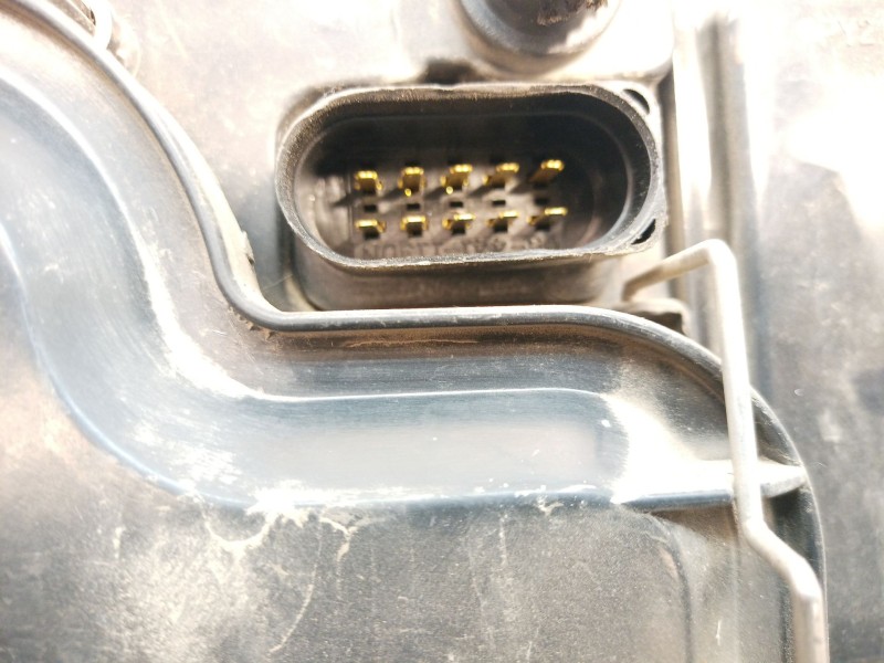 Recambio de faro izquierdo para volkswagen bora berlina (1j2) highline referencia OEM IAM 083411106L 083411106L 083411106