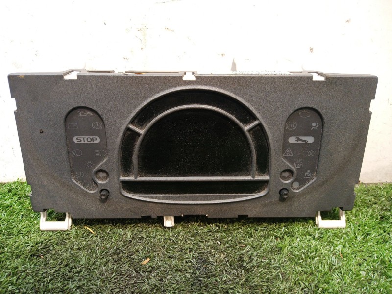 Recambio de cuadro instrumentos para renault modus 1.5 dci diesel referencia OEM IAM P8200418023D 216784753X0 P8200418023