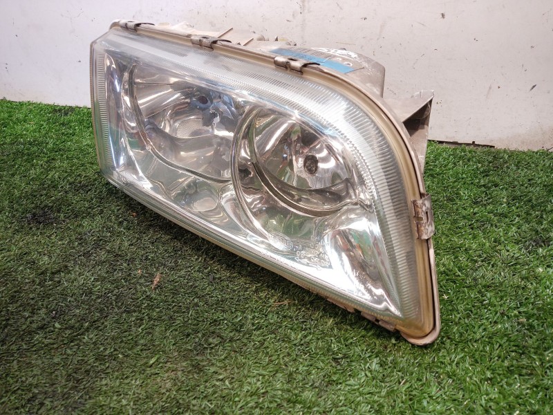 Recambio de faro derecho para volvo v40 familiar 1.9 d+ (85kw) referencia OEM IAM 1AG00786134 1AG00786134 30899683