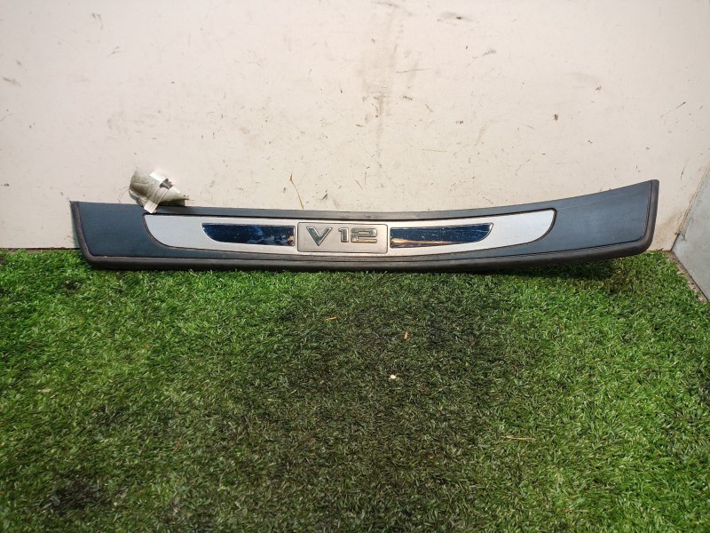 Recambio de moldura para bmw serie 7 (e65/e66) 6.0 cat referencia OEM IAM 7070663 7051873 8223553