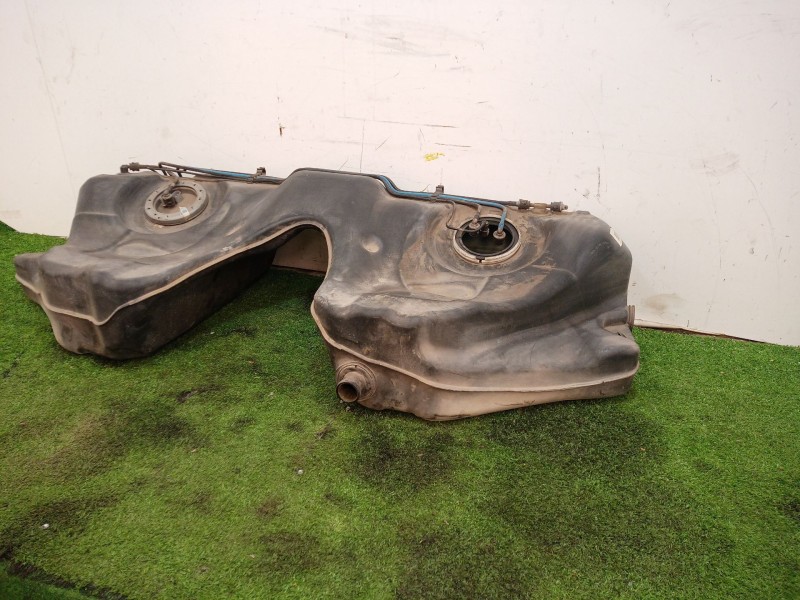 Recambio de deposito combustible para bmw serie 7 (e65/e66) 6.0 cat referencia OEM IAM 5006310 5006310 5006310B