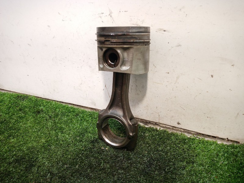 Recambio de piston para audi a3 (8p) 2.0 tdi ambiente (dpf) (125kw) referencia OEM IAM 8VZ 8VZ 8VZ