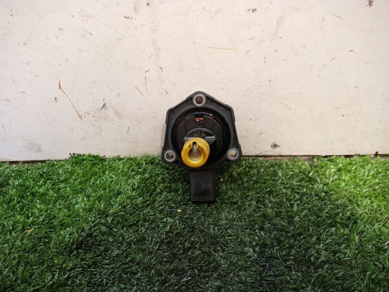 Recambio de sensor para volkswagen touareg (7p6) v6 tdi bluemotion premium referencia OEM IAM 03C907660AA 6PR01041812 03C907660