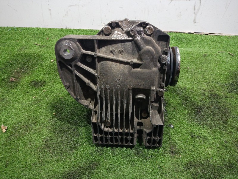 Recambio de diferencial trasero para bmw serie 7 (e65/e66) 6.0 cat referencia OEM IAM 7514813 7514813 7514813