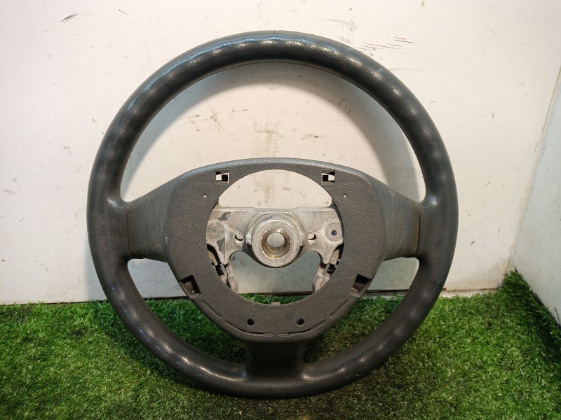 Recambio de volante para suzuki alto amf 310 1.0 12v cat referencia OEM IAM 616447400 608644700B 4811068K00