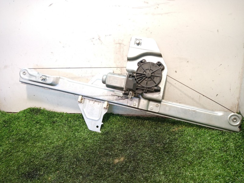 Recambio de elevalunas delantero derecho para peugeot partner kasten confort l1 referencia OEM IAM 402104B  