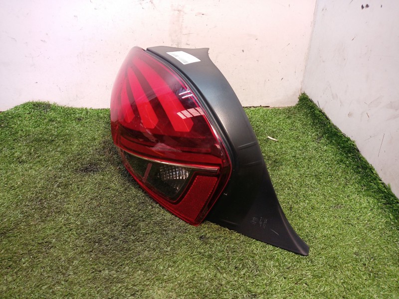 Recambio de piloto trasero izquierdo para peugeot 208 active referencia OEM IAM 98103430800A 98103430800A 98103430800A